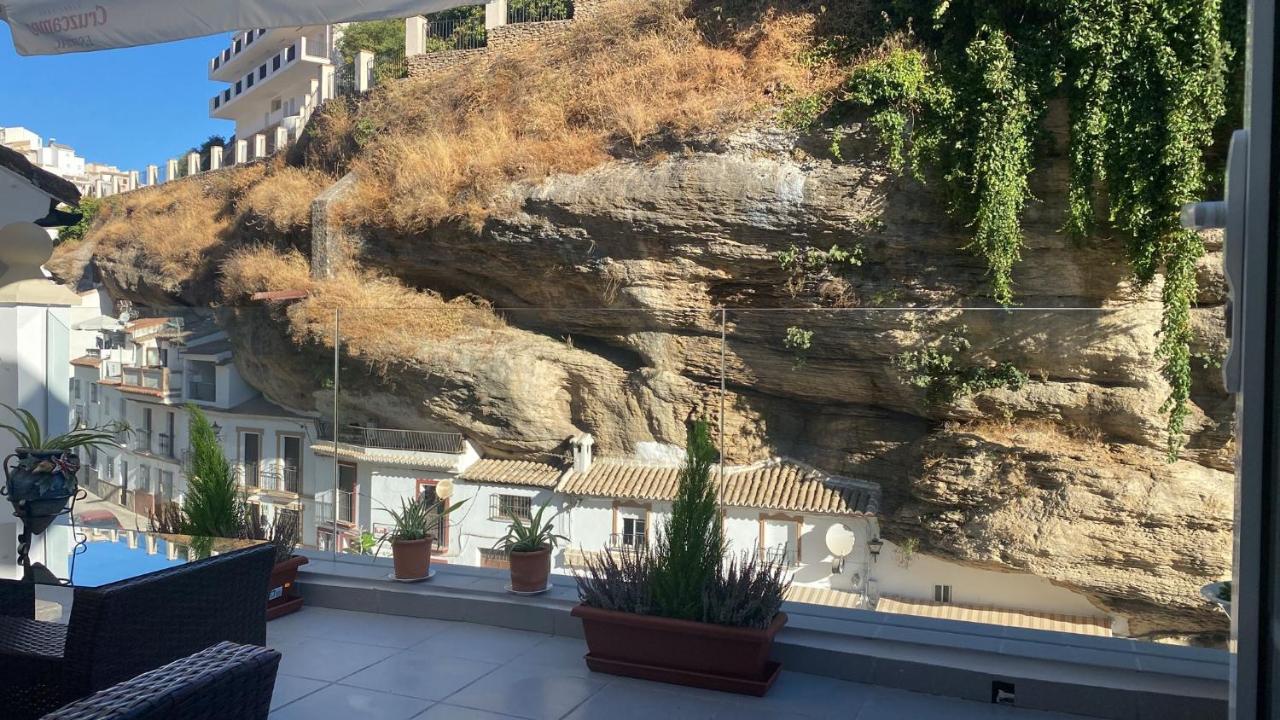 Casa Rural Las Cuevas De Setenil Setenil De Las Bodegas Zewnętrze zdjęcie
